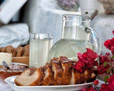 Breakfast is served! Highlight of our Private Cycling tour in Mykonos