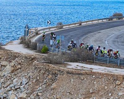 Cycling in a club towards Sounio and the ancient temple of Poseidon